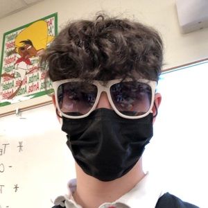 Meet your Posher, Ethan